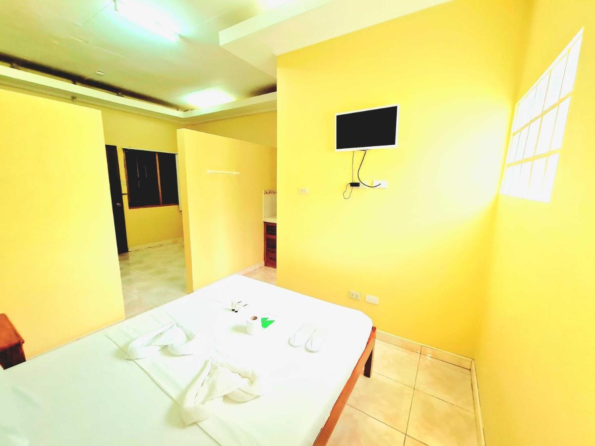 La-Familia Guest House Siquijor Bilik gambar