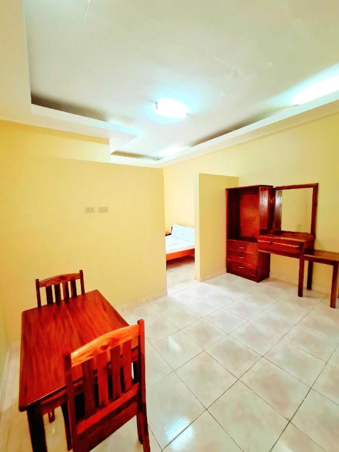 La-Familia Guest House Siquijor Bilik gambar