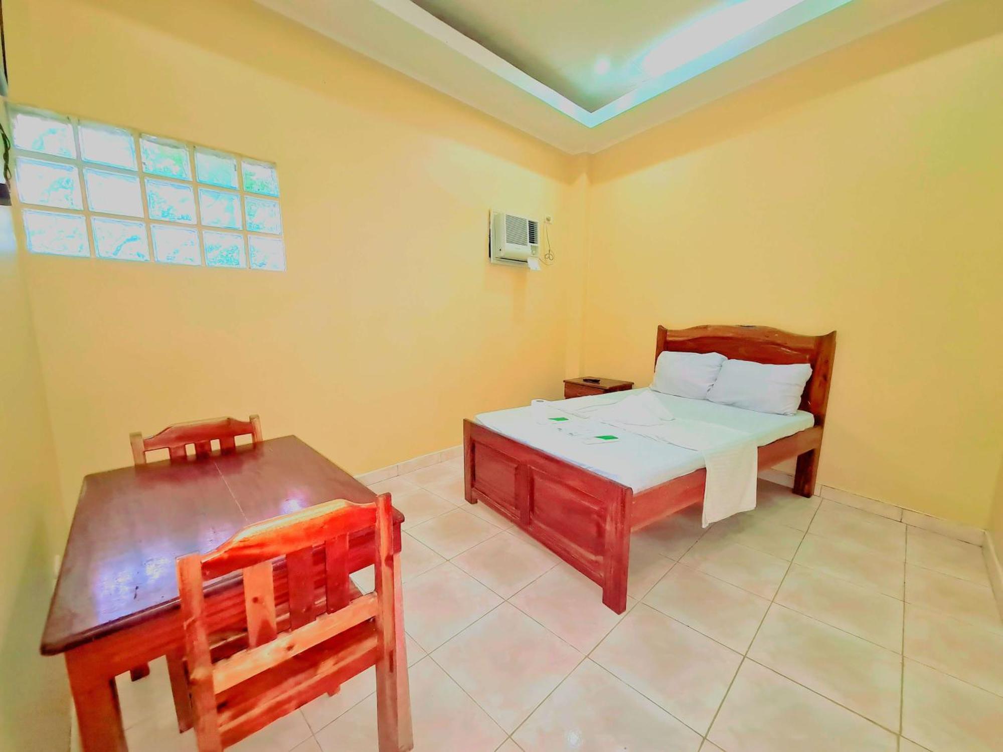 La-Familia Guest House Siquijor Bilik gambar